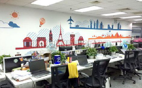  黑水教你设计办公室墙绘的方法。