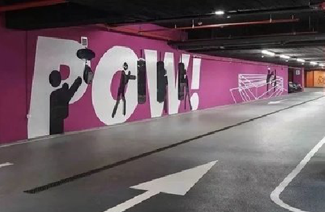  黑水墙绘设计师的选择是关键。